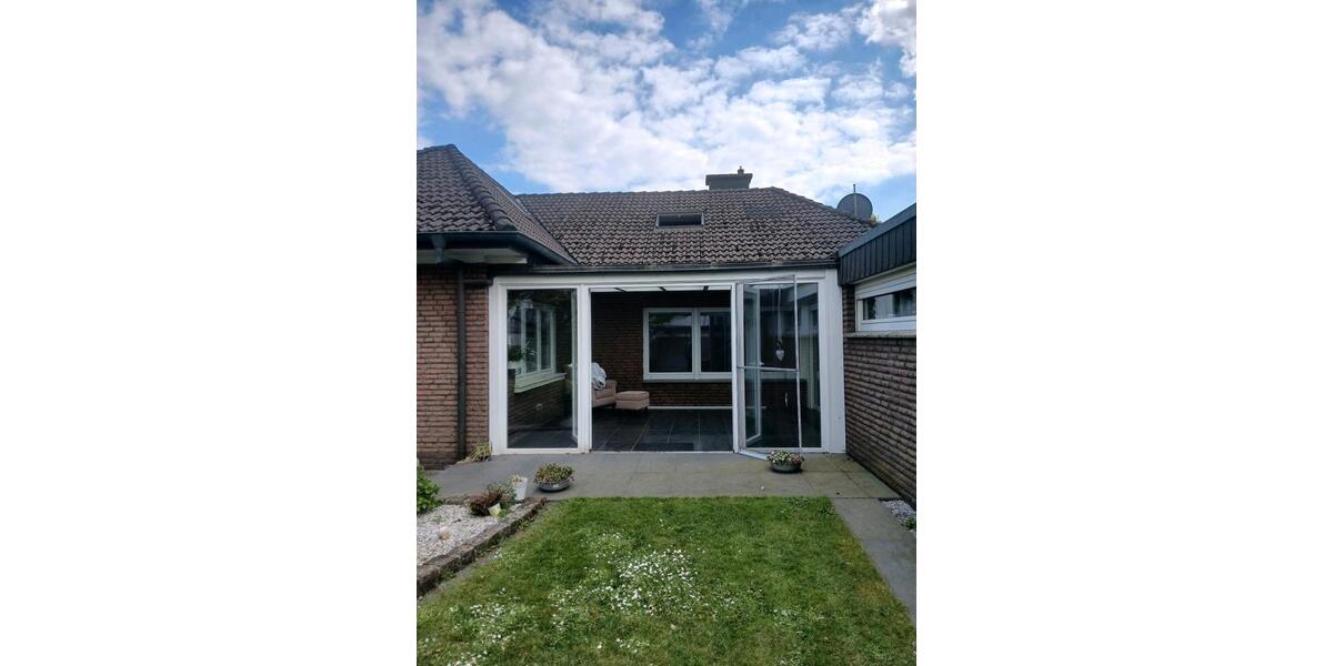 Bungalow Laer - 7 Zimmer, 270 m&sup2;, 425.000&euro; | Angebot:26578915