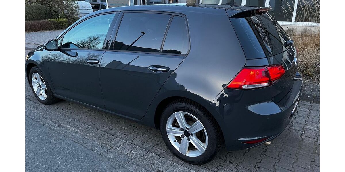 VW Golf 177.000 km 9.800 &euro; Münster 48149