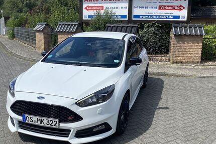 Ford Focus 127.500 km 12.990 &euro; Ladbergen 49549