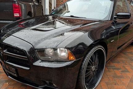 Dodge Charger 201.000 km 8.750 &euro; Ostbevern 48346