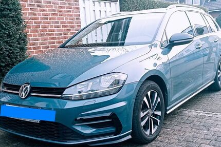 VW Golf 98.900 km 16.250 &euro; Ahlen 59227