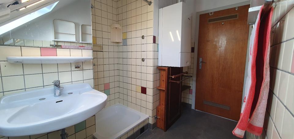 Dachgeschoßwohnung Münster Mitte-Süd - 1 Zimmer, 19 m&sup2;, 529&euro; | Angebot:25380048