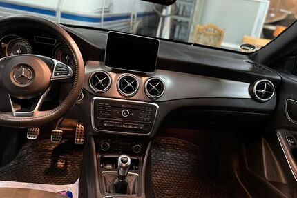 Mercedes-Benz CLA 180 Shooting Brake 40.000 km 16.750 &euro; Münster 48165