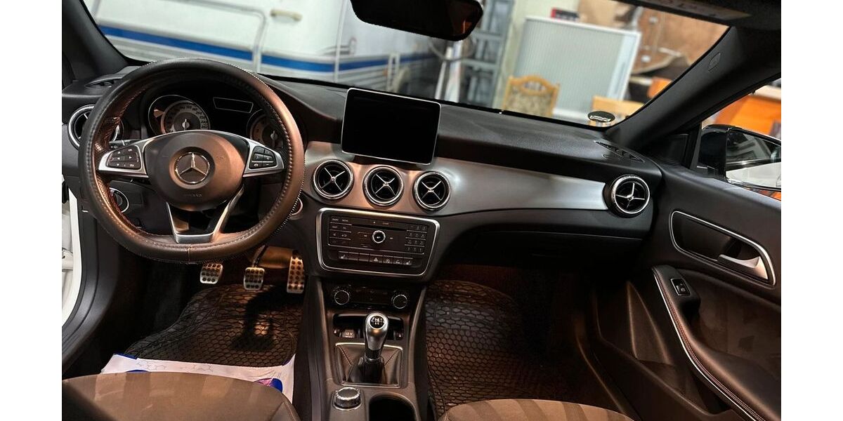 Mercedes-Benz CLA 180 Shooting Brake 40.000 km 16.750 &euro; Münster 48165