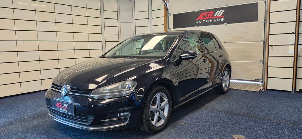 VW Golf 147.649 km 11.250 &euro; Dülmen 48249