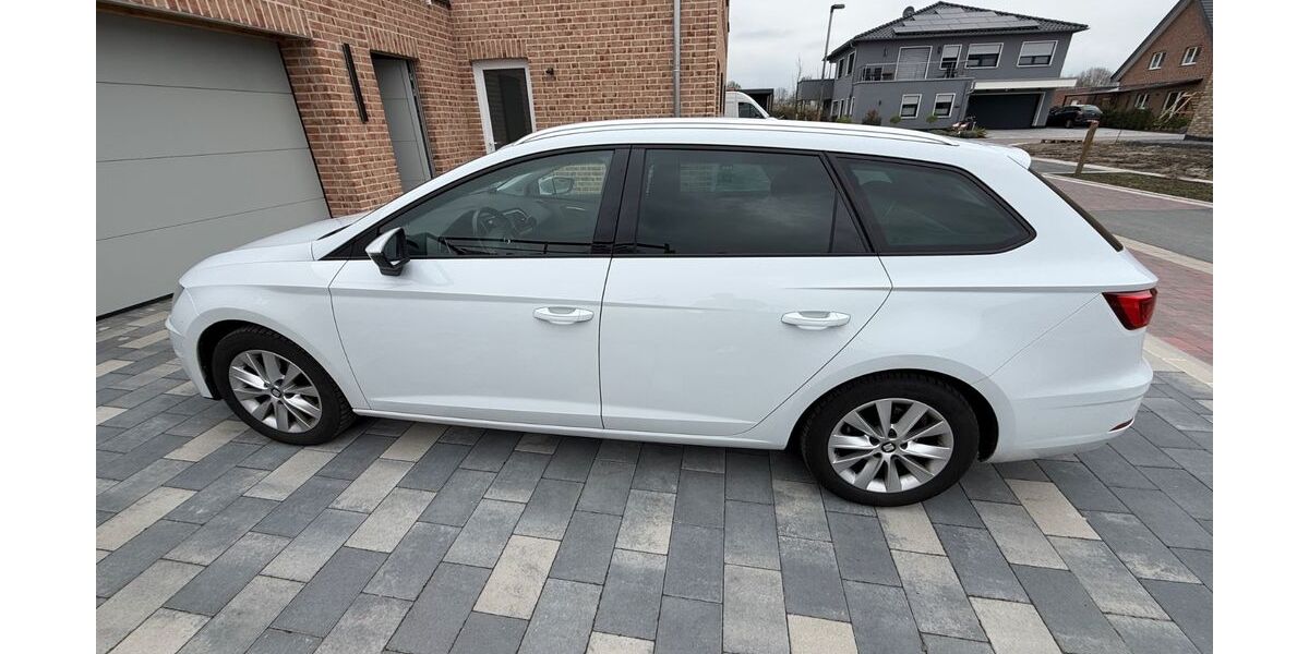 Seat Leon 127.000 km 14.600 &euro; Glandorf 49219
