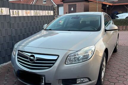 Opel Insignia 190.000 km 3.200 &euro; Rosendahl 48720