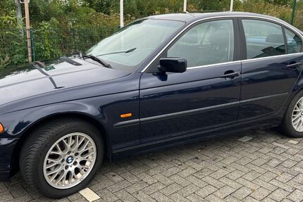 BMW 323 125.000 km 5.495 &euro; Dülmen 48249