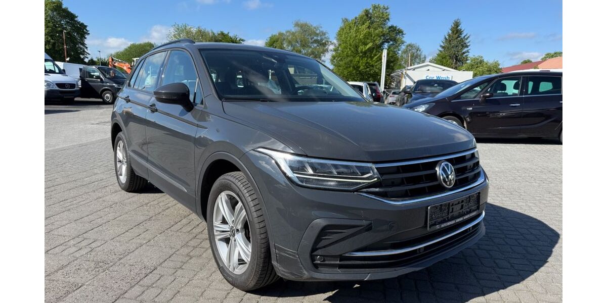 VW Tiguan 177.900 km 18.950 &euro; Greven 48268