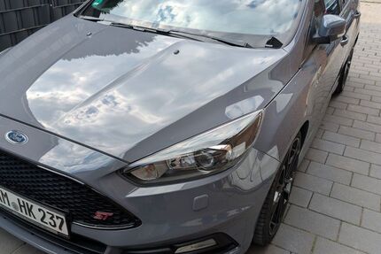 Ford Focus 86.000 km 17.999 &euro; Nordkirchen 59394