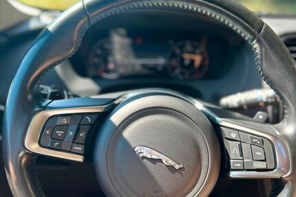 Jaguar F-Pace 187.731 km 24.900 &euro; Telgte 48291