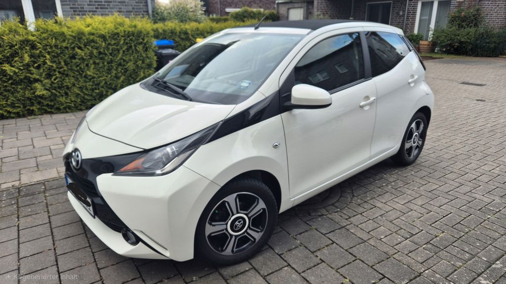 Toyota Aygo (X) 49.000 km 7.800 &euro; Lüdinghausen 59348