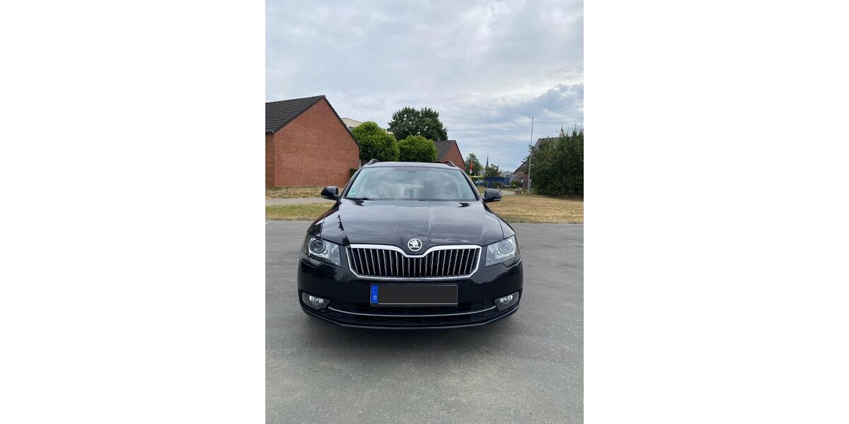 Skoda Superb 164.000 km 9.700 &euro; Lüdinghausen 59348