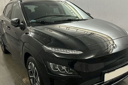 Hyundai KONA Elektro 38.253 km 24.850 &euro; Steinfurt 48565