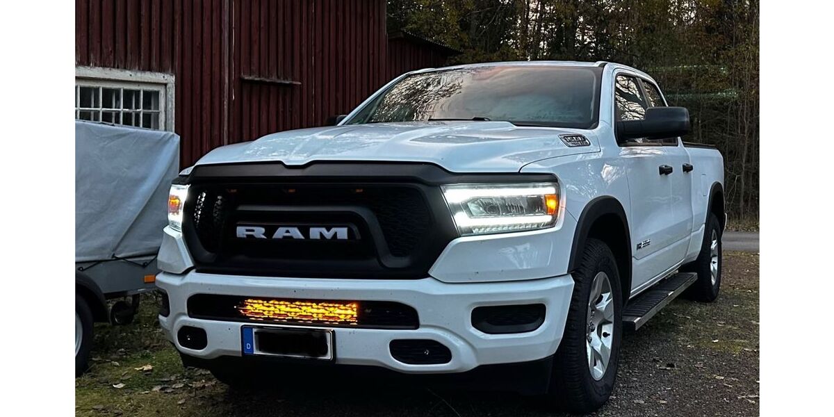 Dodge RAM 126.000 km 32.500 &euro; Ladbergen 49549