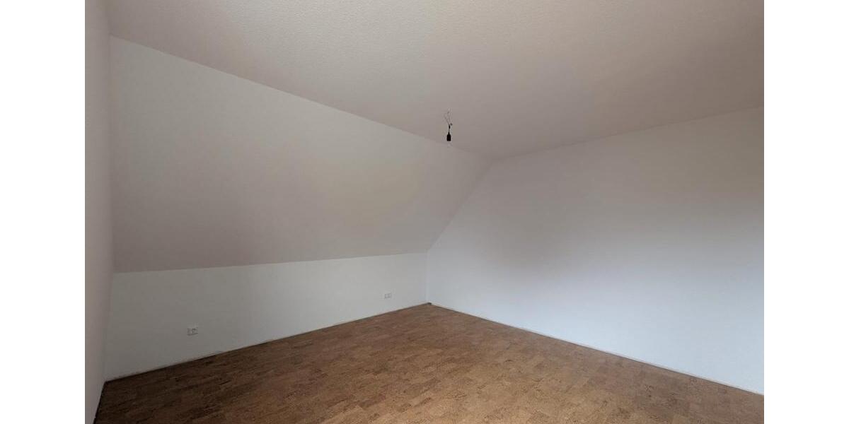 Dachgeschoßwohnung Dülmen - 4 Zimmer, 79 m&sup2;, 690&euro; | Angebot:26606872