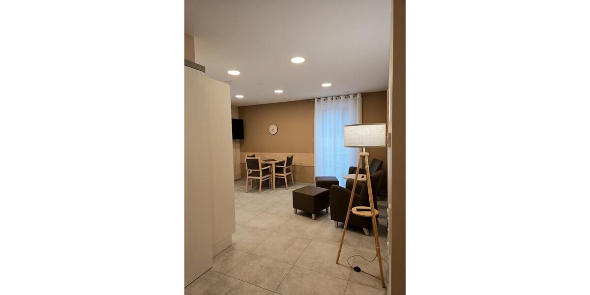 Etagenwohnung Ahlen - 2 Zimmer, 74 m&sup2;, 660&euro; | Angebot:25988587