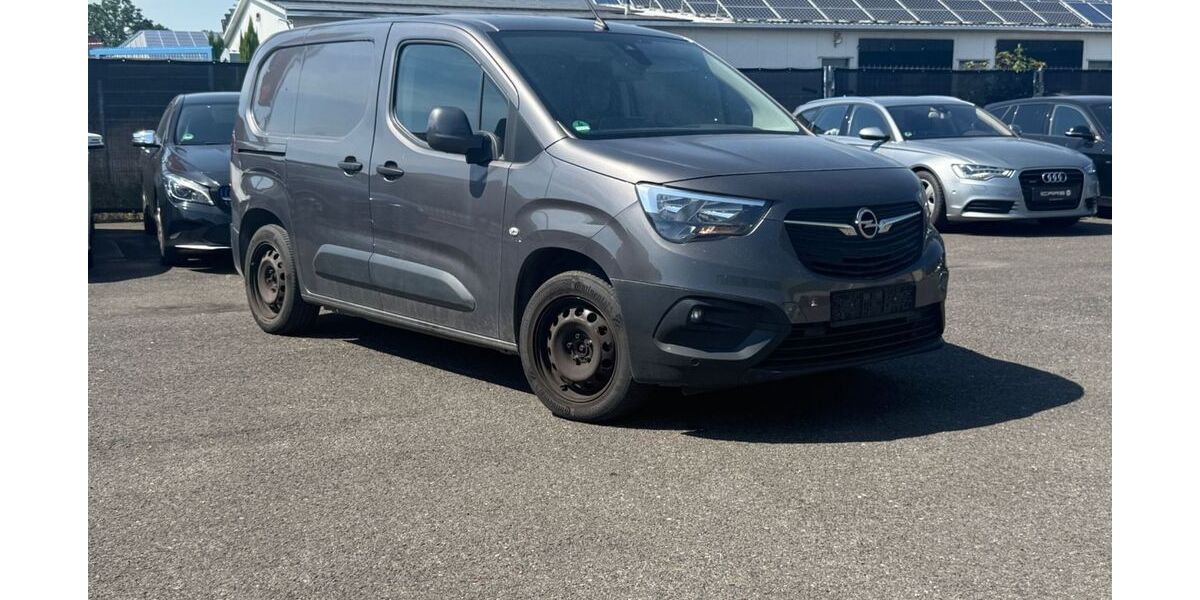 Opel Combo 232.807 km 8.477 &euro; Greven 48268