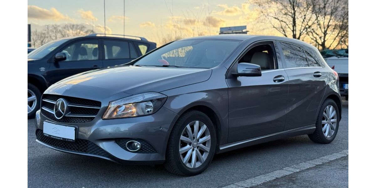 Mercedes-Benz A 180 88.500 km 12.499 &euro; Dülmen 48249