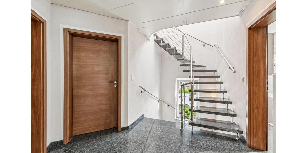 Einfamilienhaus Lengerich - 7 Zimmer, 204 m&sup2;, 530.000&euro; | Angebot:26544712