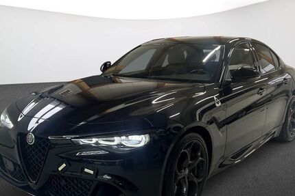 Alfa Romeo Giulia 22.933 km 67.270 &euro; Münster - Amelsbüren 48163