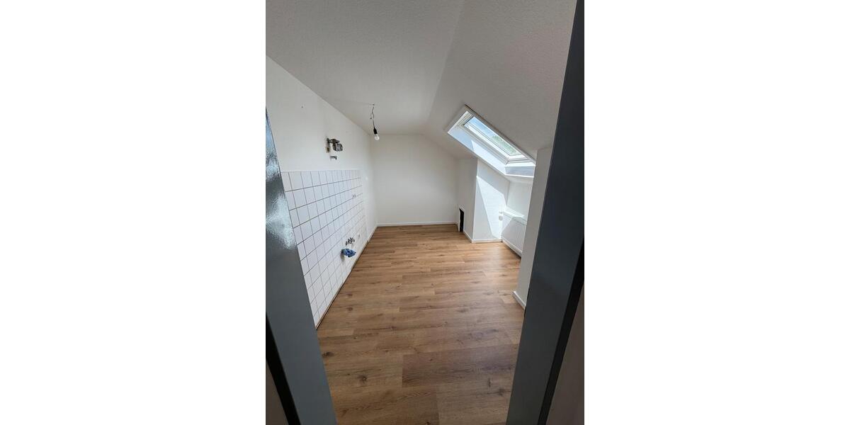 Dachgeschoßwohnung Münster Berg Fidel - 2 Zimmer, 74 m&sup2;, 1.000&euro; | Angebot:26613525