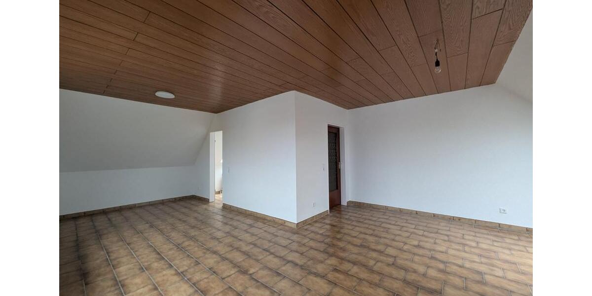 Dachgeschoßwohnung Dülmen - 4 Zimmer, 79 m&sup2;, 690&euro; | Angebot:26606872