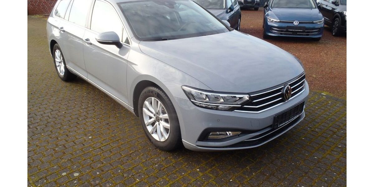 VW Passat Variant 54.900 km 23.979 &euro; Rosendahl 48720