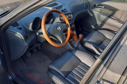 Alfa Romeo 156 98.800 km 4.990 &euro; Everswinkel 48351