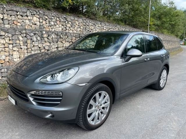 Porsche Cayenne 137.000 km 19.900 &euro; Münster 48159