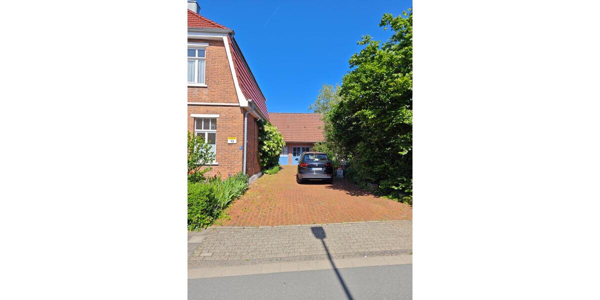 Einfamilienhaus Lengerich - 12 Zimmer, 400 m&sup2;, 690.000&euro; | Angebot:27081986
