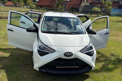 Toyota Aygo (X) 63.037 km 6.900 &euro; Nottuln 48301