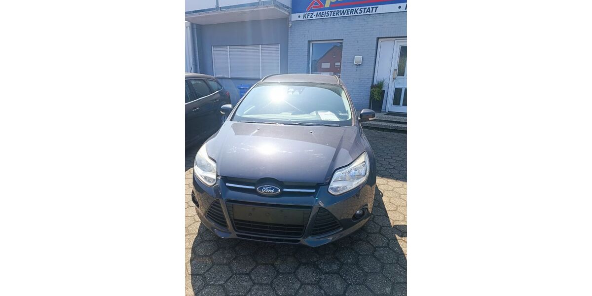 Ford Focus 105.000 km 8.800 &euro; Emsdetten 48282