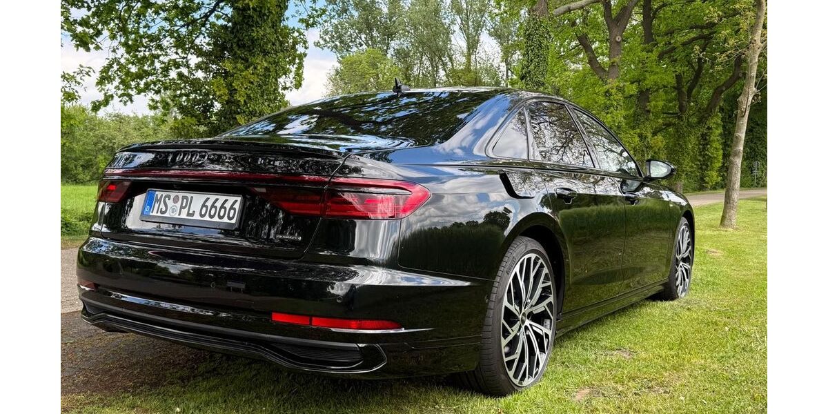 Audi A8 109.000 km 54.400 &euro; Münster 48147