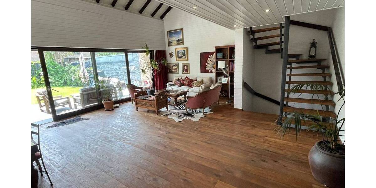 Reihenmittelhaus Münster Wolbeck - 6 Zimmer, 230 m&sup2;, 749.000&euro; | Angebot:25688546