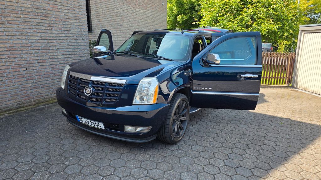 Cadillac Escalade 256.000 km 15.500 &euro; Sendenhorst 48324