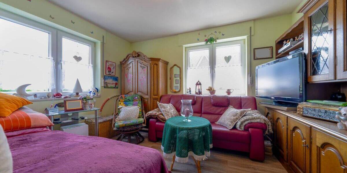 Mehrfamilienhaus, Wohnhaus Nordkirchen Südkirchen - 9 Zimmer, 327 m&sup2;, 698.000&euro; | Angebot:25689569