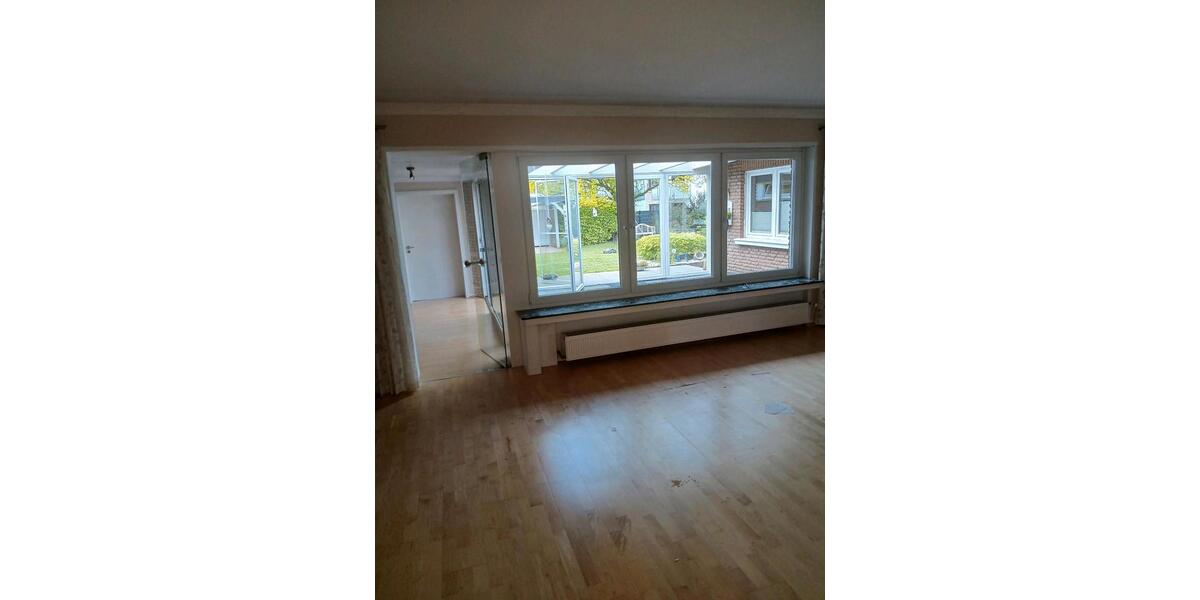 Bungalow Laer - 7 Zimmer, 270 m&sup2;, 425.000&euro; | Angebot:26578915