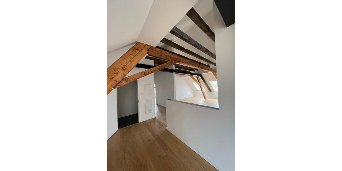 Dachgeschoßwohnung Steinfurt - 3 Zimmer, 126 m&sup2;, 1.300&euro; | Angebot:25988830