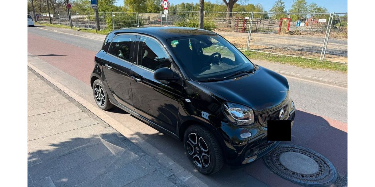Smart ForFour 46.825 km 10.099 &euro; Münster 48155