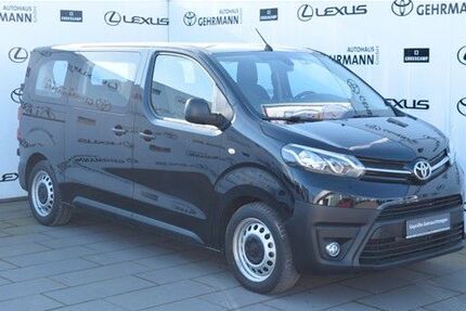 Toyota Proace (Verso) 15.700 km 32.690 &euro; Nottuln bei Münster 48301