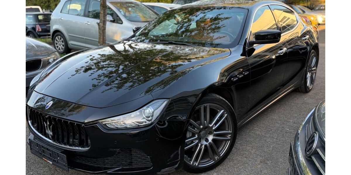 Maserati Ghibli 134.660 km 19.999 &euro; Münster 48161