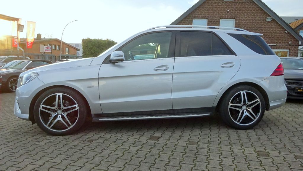 Mercedes-Benz ML 350 178.000 km 24.900 &euro; Münster 48165