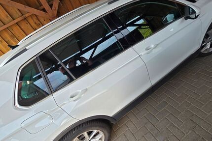 VW Tiguan 85.600 km 22.500 &euro; Glandorf 49219