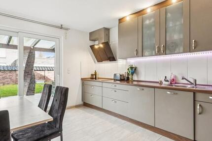 Haus Lengerich - 7 Zimmer, 204 m&sup2;, 530.000&euro; | Angebot:26544712