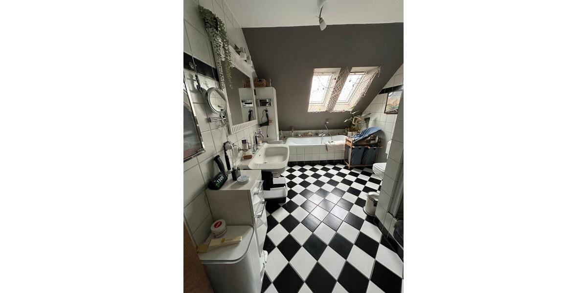 Etagenwohnung Münster Münster-Ost - 4 Zimmer, 169 m&sup2;, 1.450&euro; | Angebot:25894329