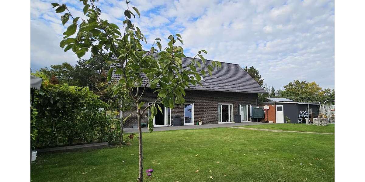 Einfamilienhaus Warendorf - 8 Zimmer, 208 m&sup2;, 675.000&euro; | Angebot:23676243