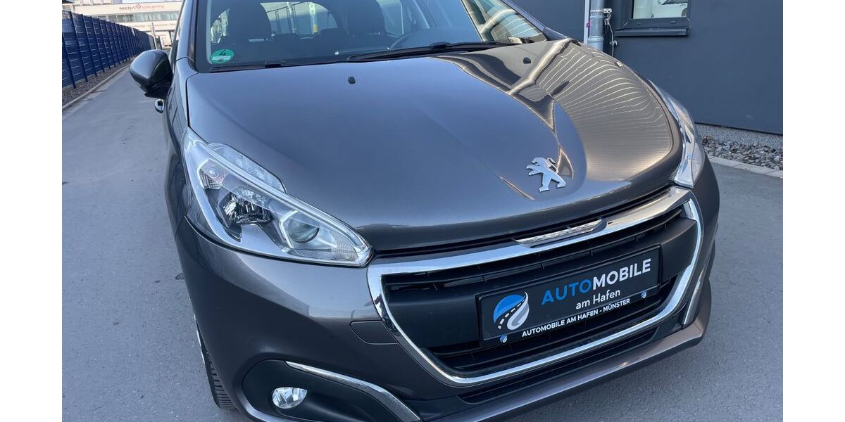 Peugeot 208 104.000 km 7.490 &euro; Münster 48155