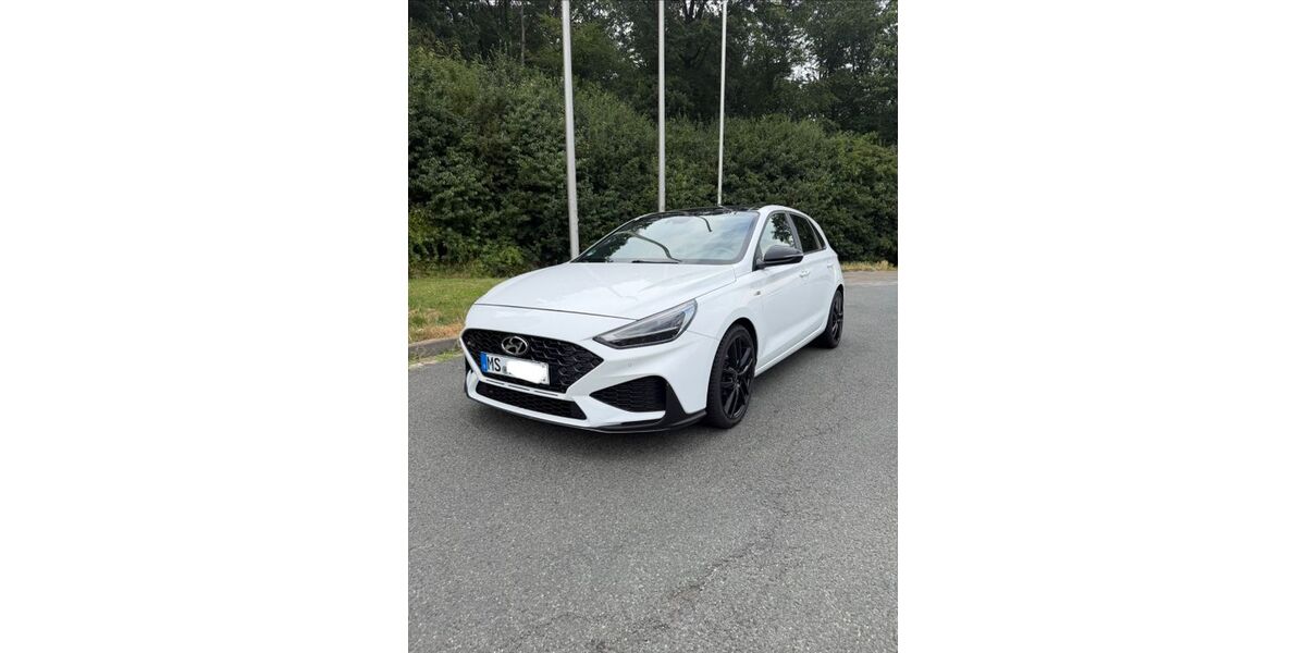 Hyundai i30 97.500 km 15.900 &euro; Münster 48149