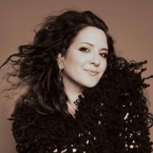 Nicole Zuraitis 25.04.2026 Hot Jazz Club